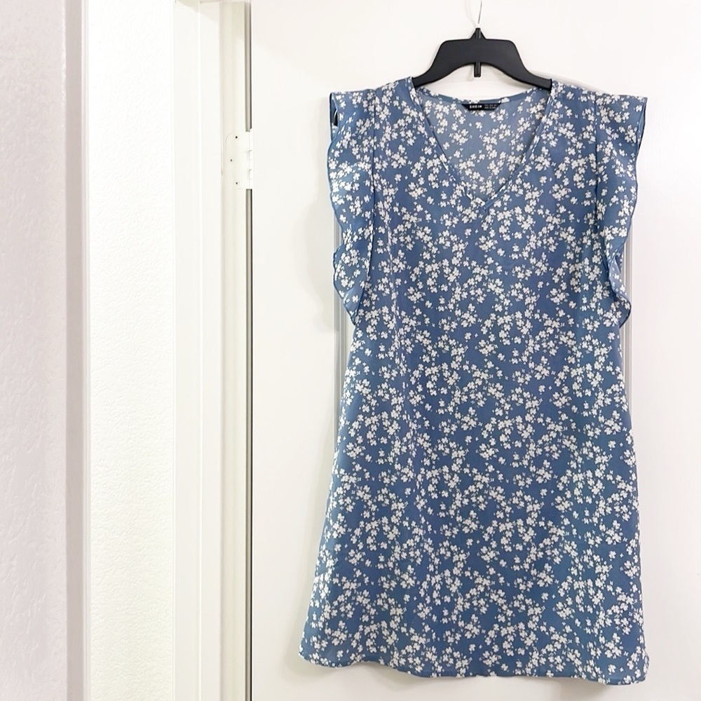 SHEIN floral print shift dress